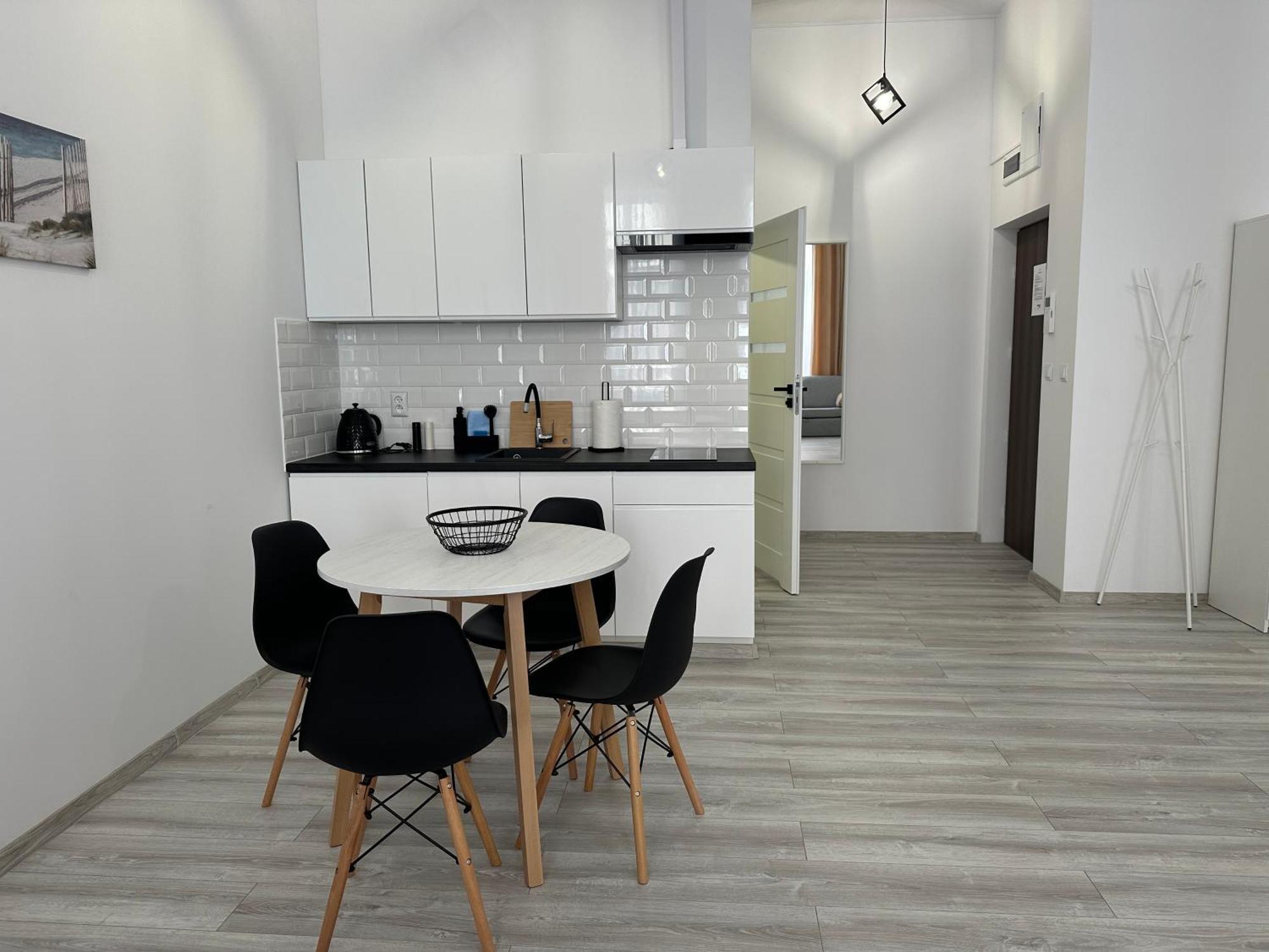 Apartamenty Przy Deptaku 슈비노우이스쳬 외부 사진