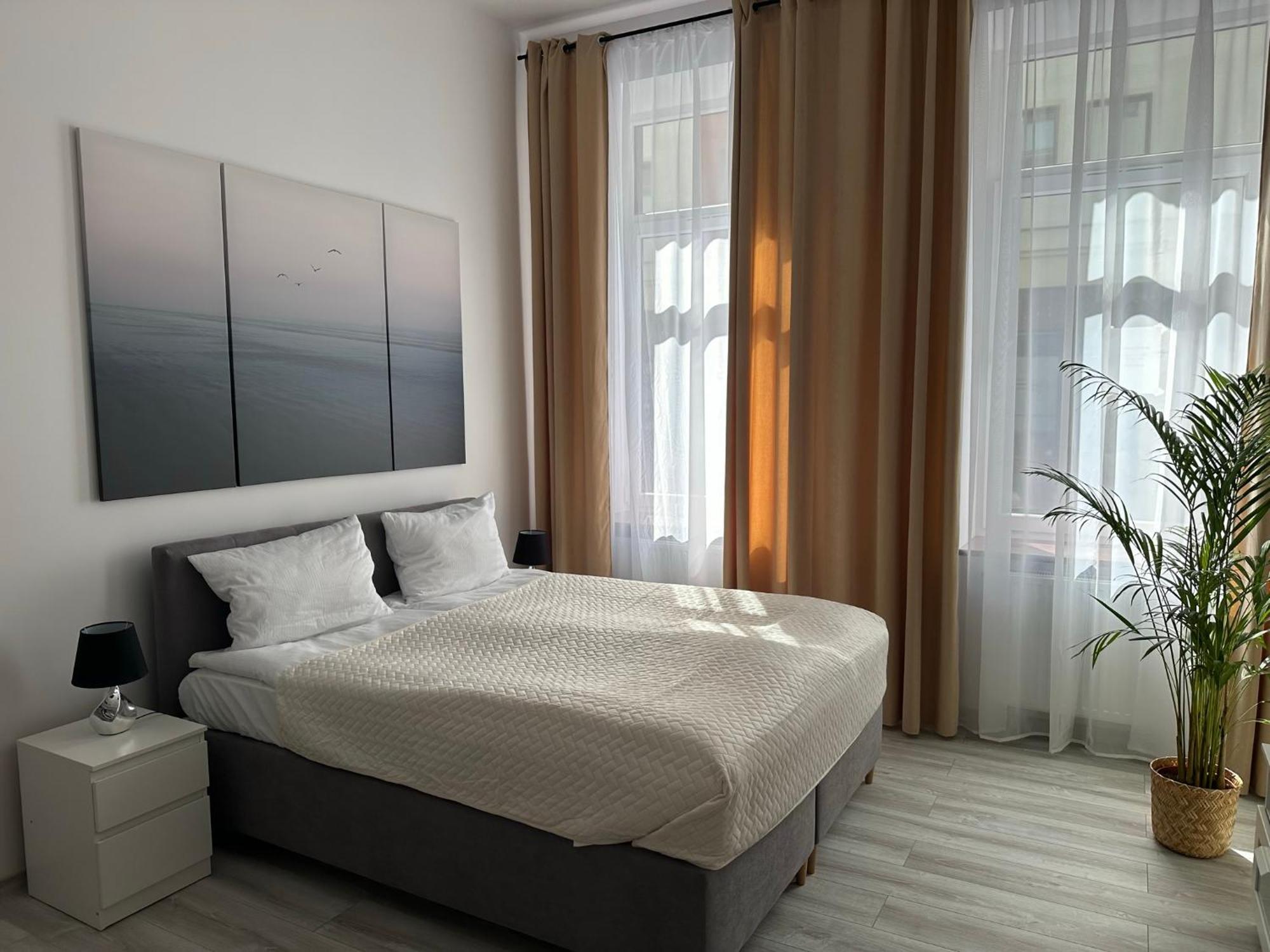 Apartamenty Przy Deptaku 슈비노우이스쳬 외부 사진
