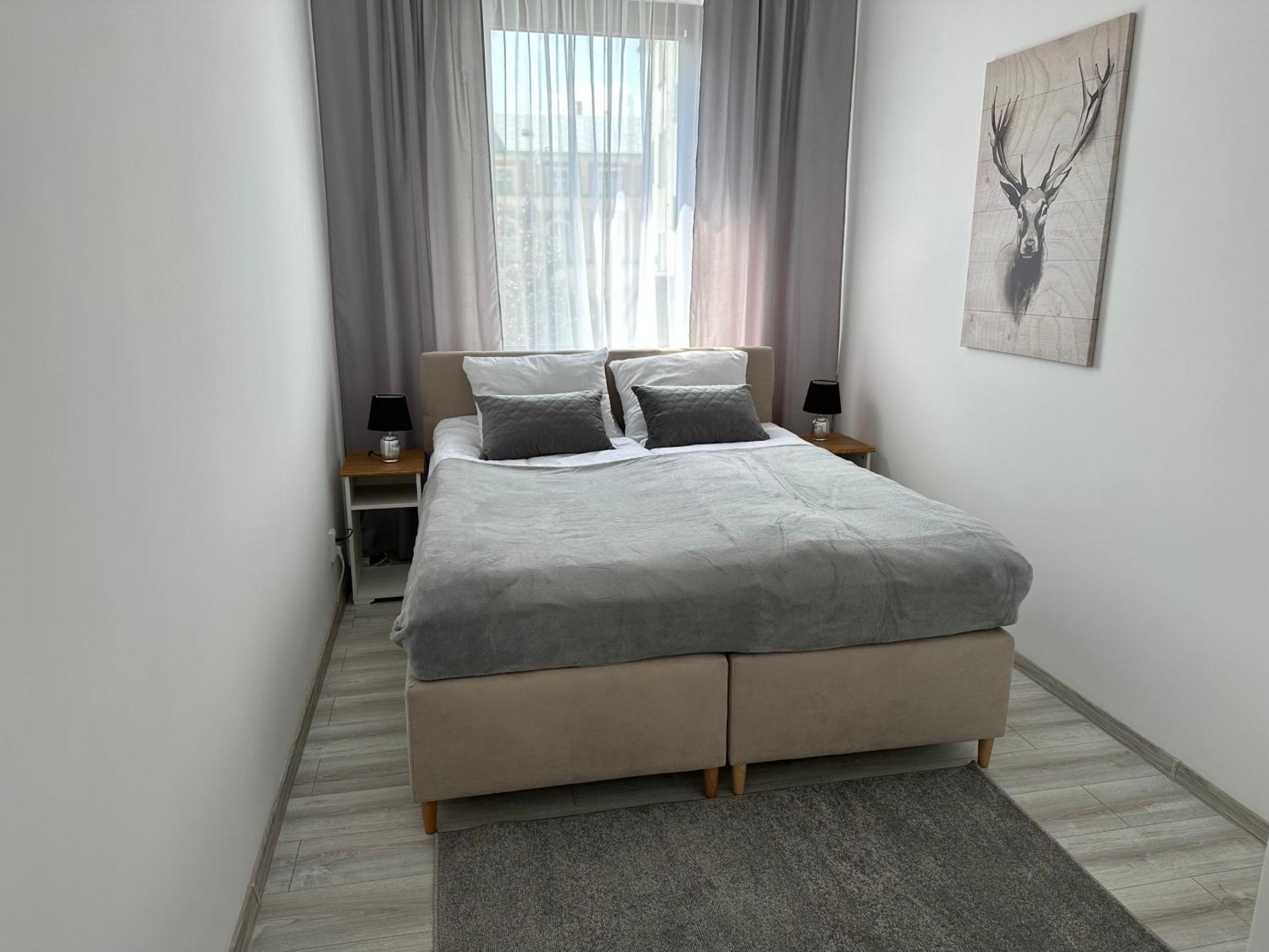 Apartamenty Przy Deptaku 슈비노우이스쳬 외부 사진
