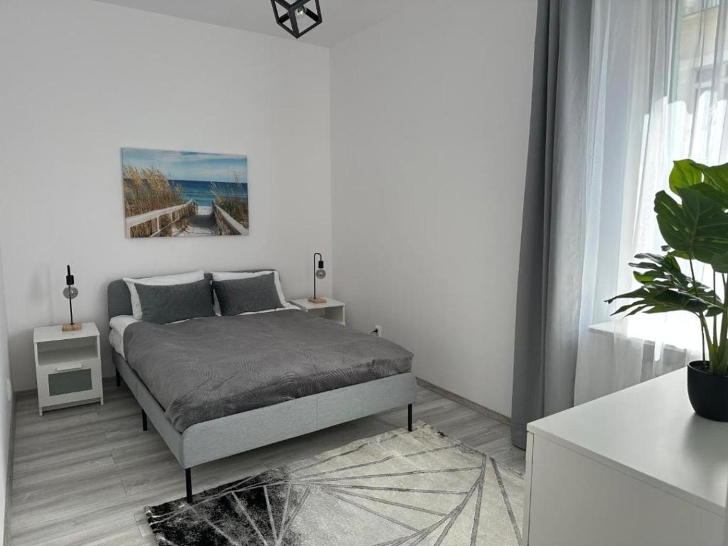 Apartamenty Przy Deptaku 슈비노우이스쳬 외부 사진